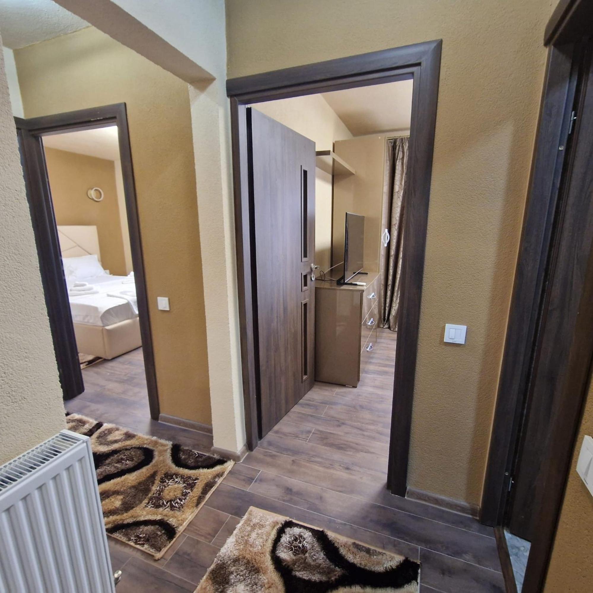 Apartament Iulius 3 Manastire Curtea de Argeş Zewnętrze zdjęcie