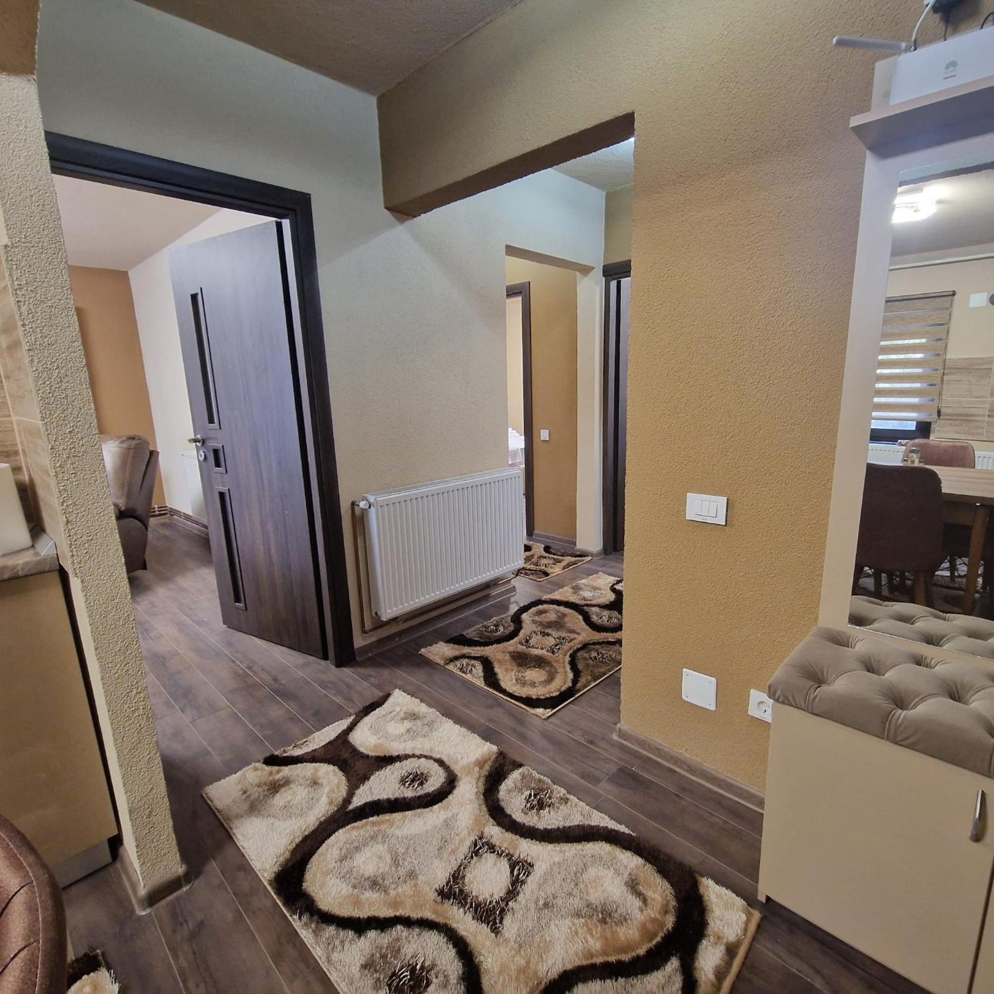 Apartament Iulius 3 Manastire Curtea de Argeş Zewnętrze zdjęcie